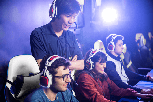Gamers use Quantum Fiber Internet