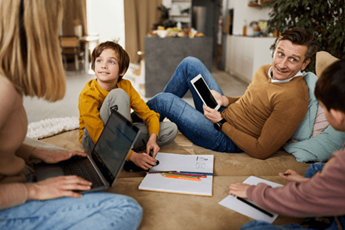 Family using multiple devices with low latency internet